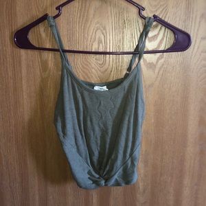 Super cute top, just don’t wear anymore.